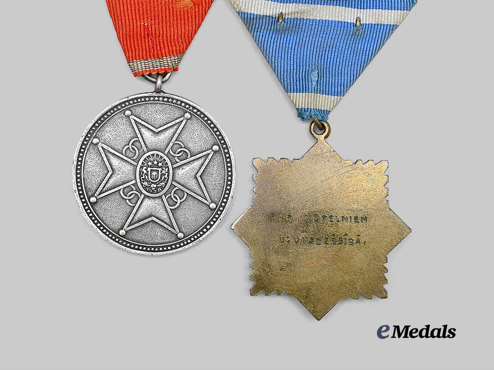 latvia,_republic._a_cross_of_recognition,_i_i_class_and_fire_services_medal,_i_v_class_e_medals__m0625-221_5