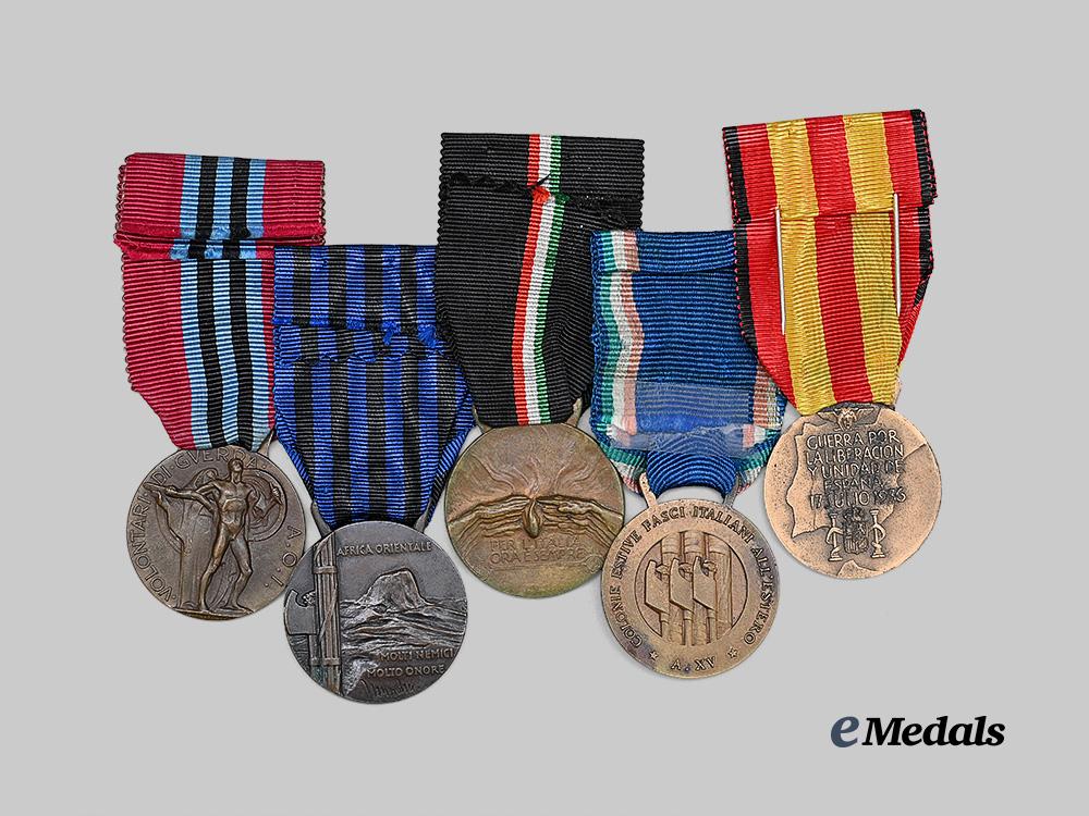 italy,_kingdom._a_lot_of_six_italian_commemorative_and_campaign_medals_e_medals__m0625-223_4