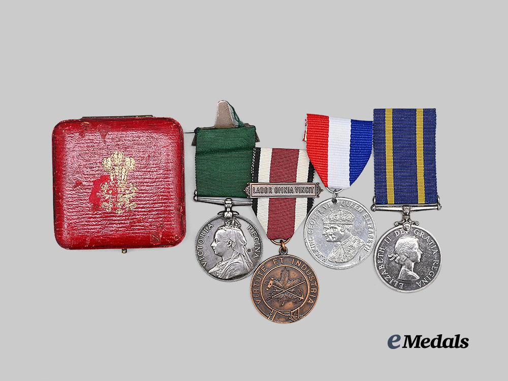 canada,_united_kingdom._a_lot_of_five_commonwealth_commemorative_and_service_medals_e_medals__m0625-226_3