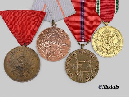 international._a_lot_of_four_eastern_european_medals_e_medals__m0625-227_3