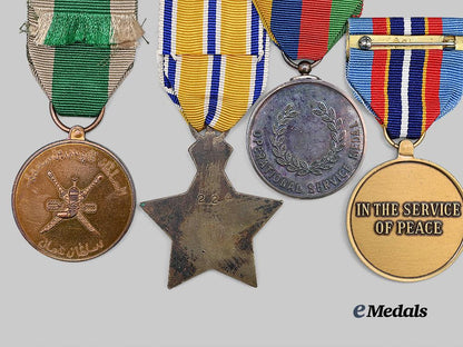 international._a_lot_of_service_and_peace_medals_e_medals__m0625-228_5