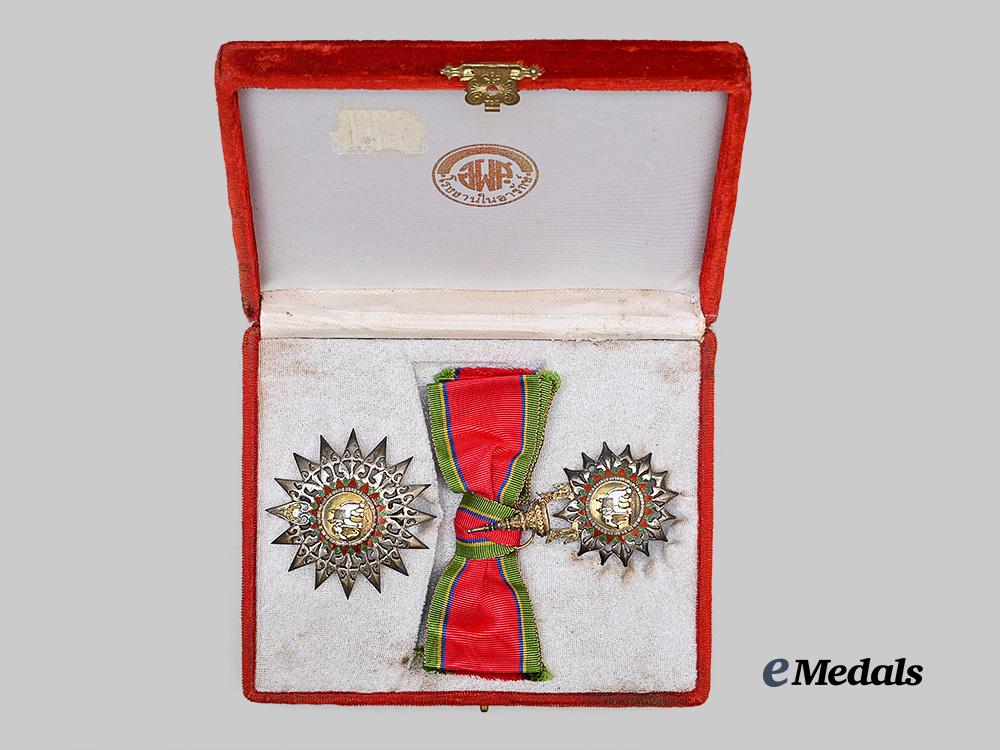 thailand,_kingdom._an_order_of_the_white_elephant,_grand_commander_for_dames,_in_case_e_medals__m0625-231_3