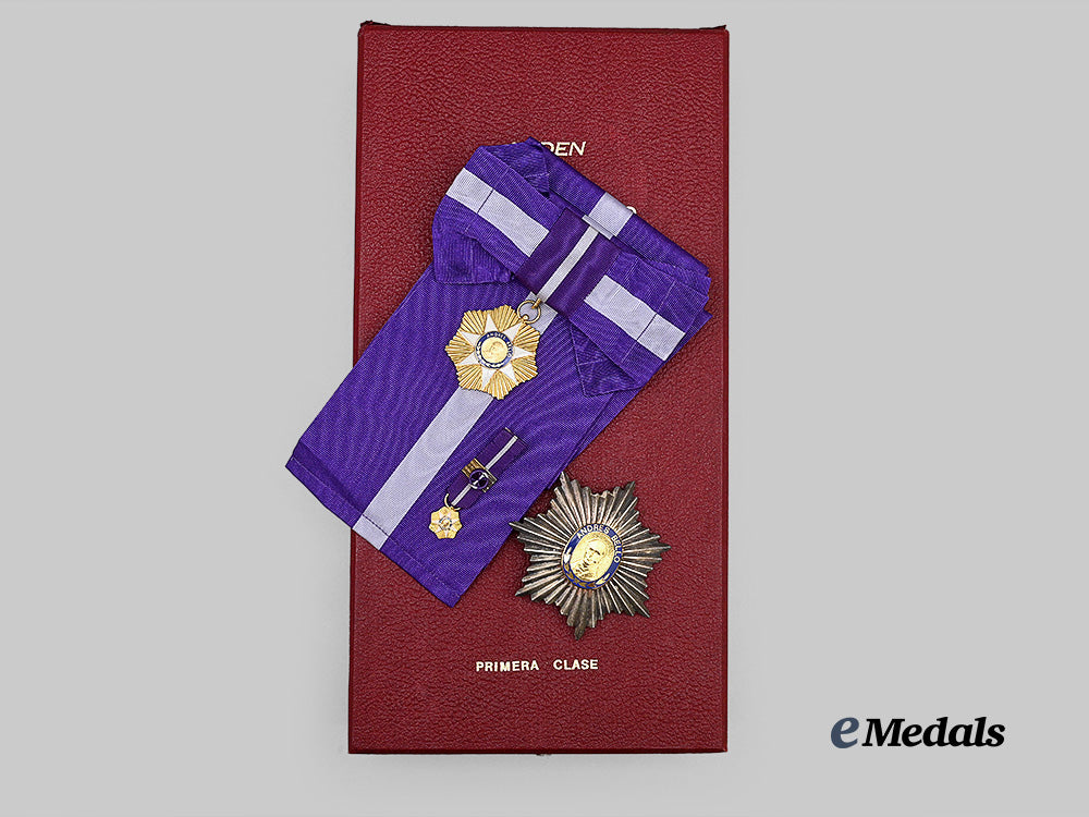 venezuela,_bolivarian_republic._an_order_of_andrés_bello,_i_class,_c.1975_e_medals__m0625-235_5