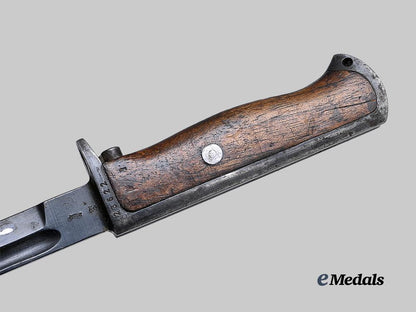 international._a_set_of_three_first_war_bayonets_e_medals__m0631-51_16