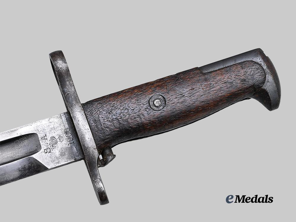 international._a_set_of_three_first_war_bayonets_e_medals__m0631-51_25