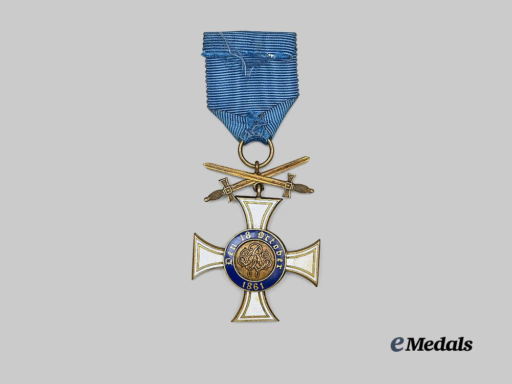 prussia,_kingdom._an_order_of_the_crown,_i_i_i_class_cross_with_swords_on_ring_e_medals__m0661-79_4