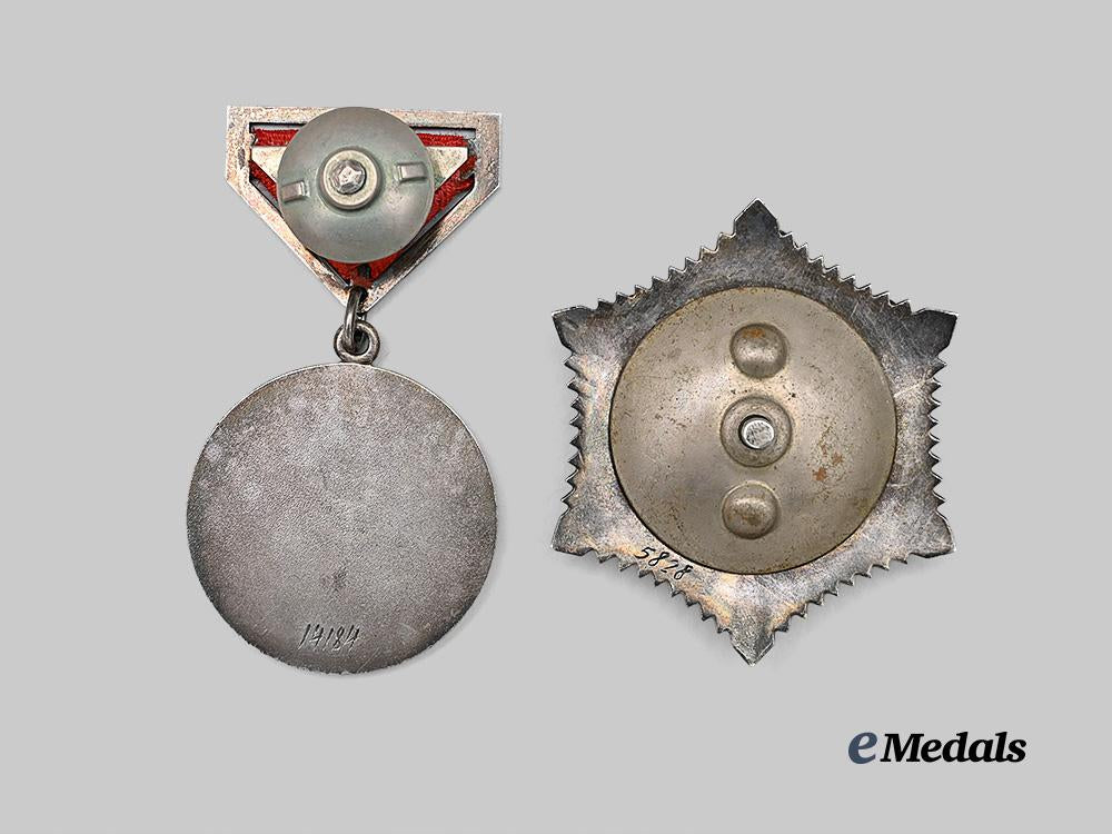 mongolia,_people’s_republic._an_order_of_the_polar_star_and_an_honorary_medal_of_labour_e_medals__m0661-83_3