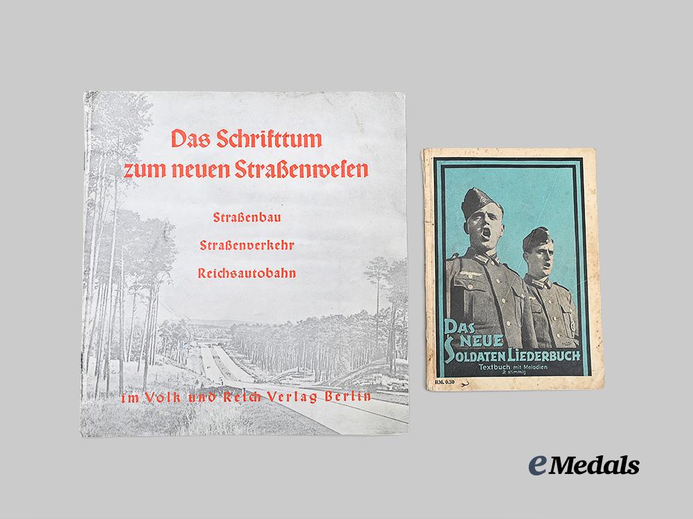 germany,_third_reich._a_mixed_lot_of_books_and_periodicals_e_medals__m0672-11-1_5