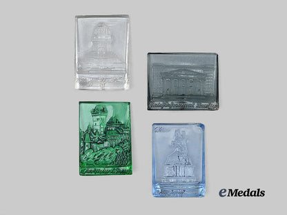 germany,_third_reich._a_mixed_lot_of_awards_and_badges_e_medals__m0672-12_3