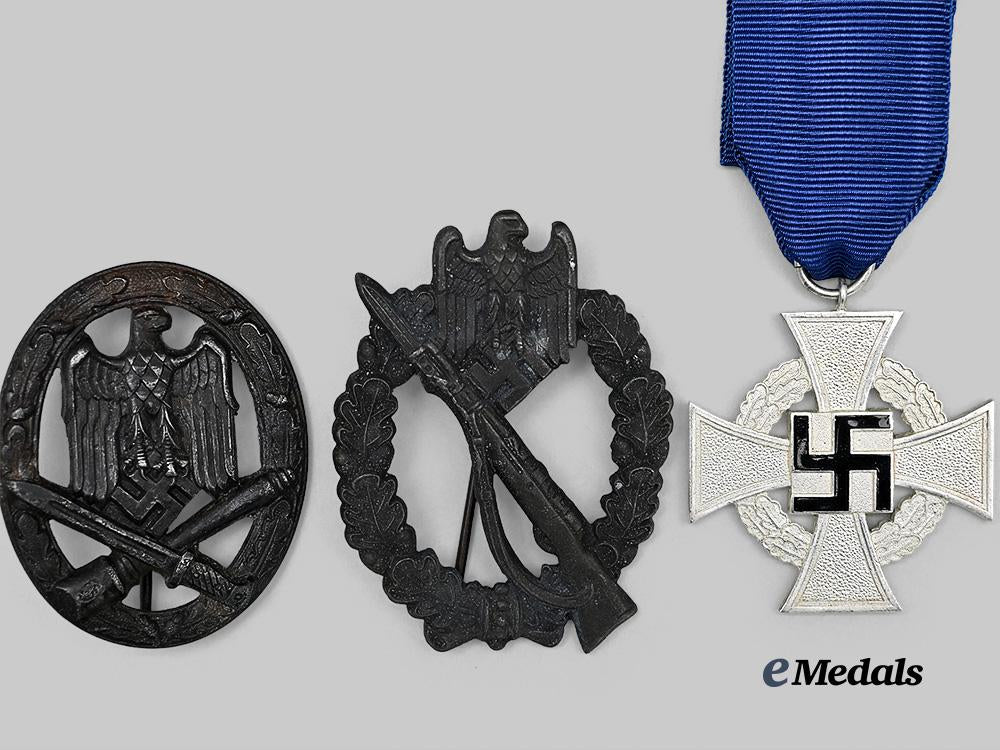 germany,_wehrmacht._a_mixed_lot_of_service_awards_e_medals__m0672-13_3