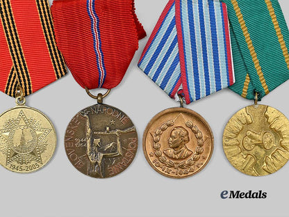 international._a_mixed_lot_of_eastern_bloc_commemorative_medals_and_badges_e_medals__m0672-16_3