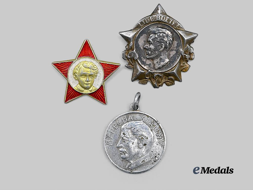 international._a_mixed_lot_of_eastern_bloc_commemorative_medals_and_badges_e_medals__m0672-16_5