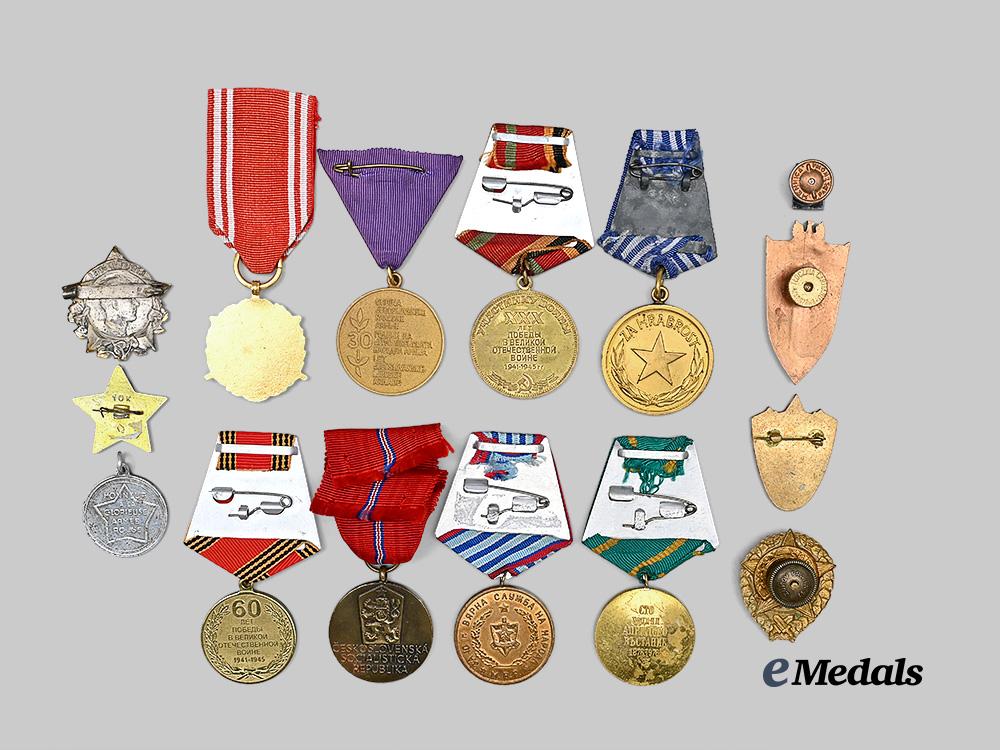 international._a_mixed_lot_of_eastern_bloc_commemorative_medals_and_badges_e_medals__m0672-16_7