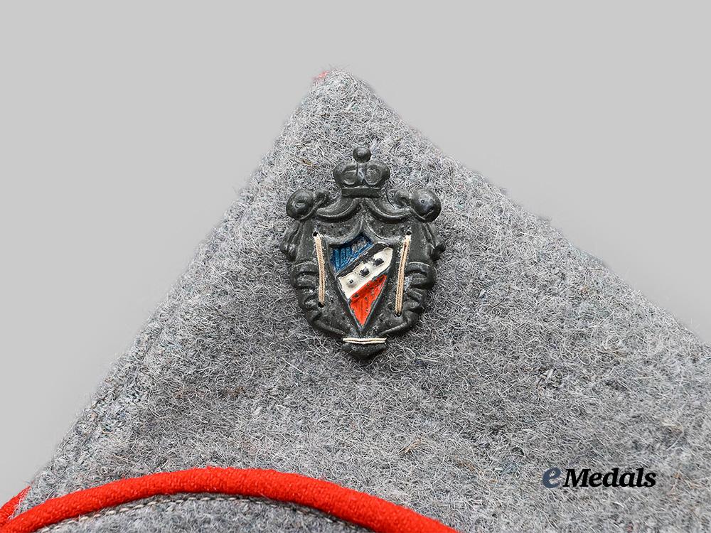 international._a_mixed_lot_of_items_e_medals__m0672-17_19