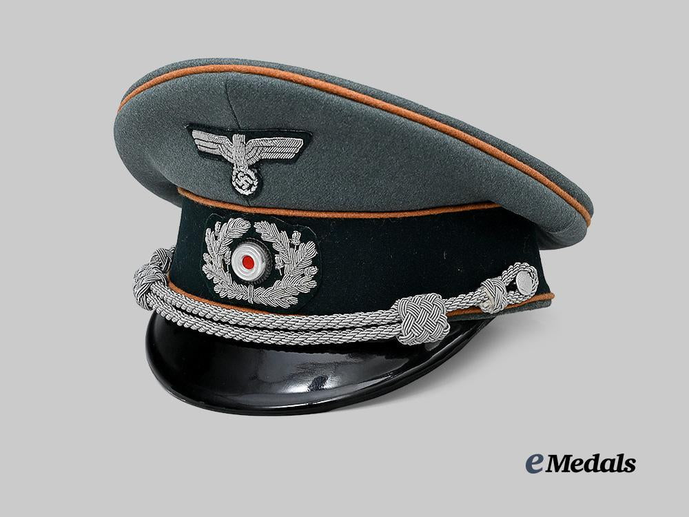 germany,_heer._a_motorcycle_troops/_rapid_reconnaissance_officer’s_visor_cap,_by_clemens_wagner_e_medals__m0676-231_3