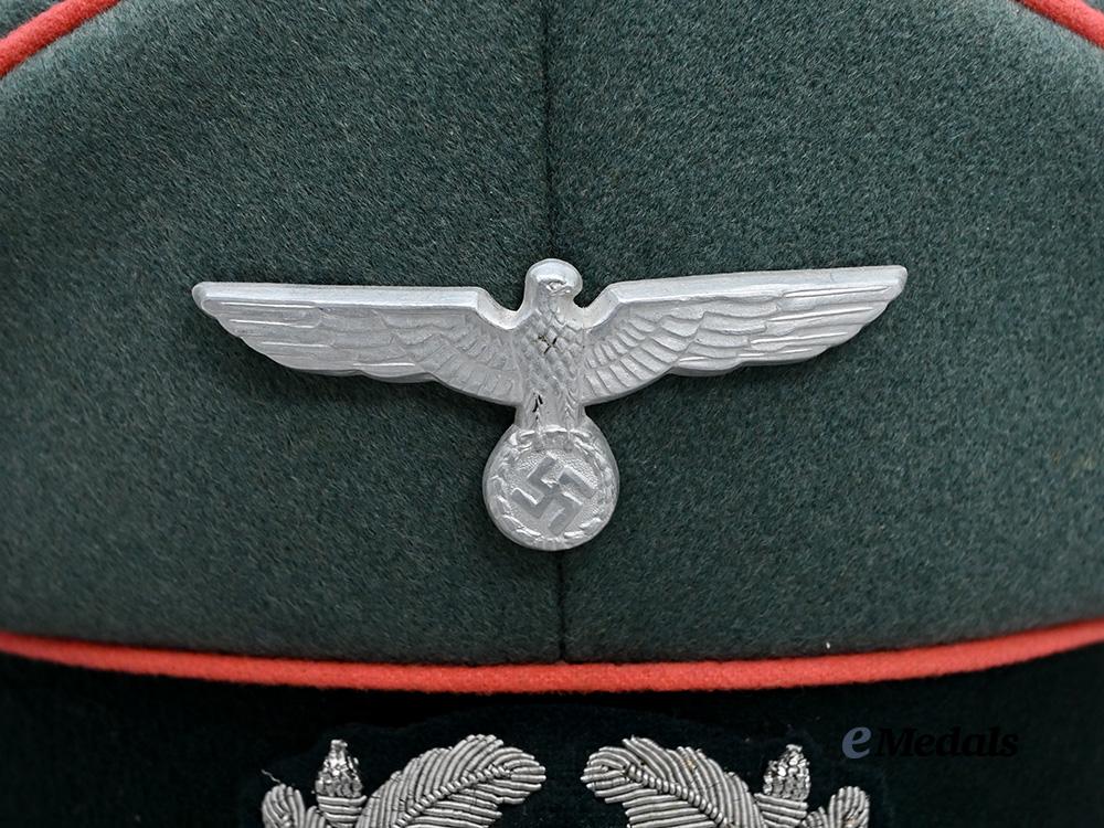 germany,_heer._a_panzer_troops_officer’s_visor_cap,_owner-_attributed,_by_e_r_e_l_e_medals__m0676-235_10