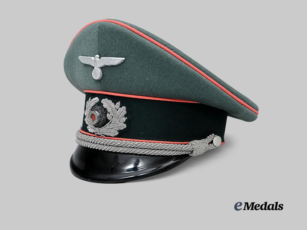 germany,_heer._a_panzer_troops_officer’s_visor_cap,_owner-_attributed,_by_e_r_e_l_e_medals__m0676-235_3