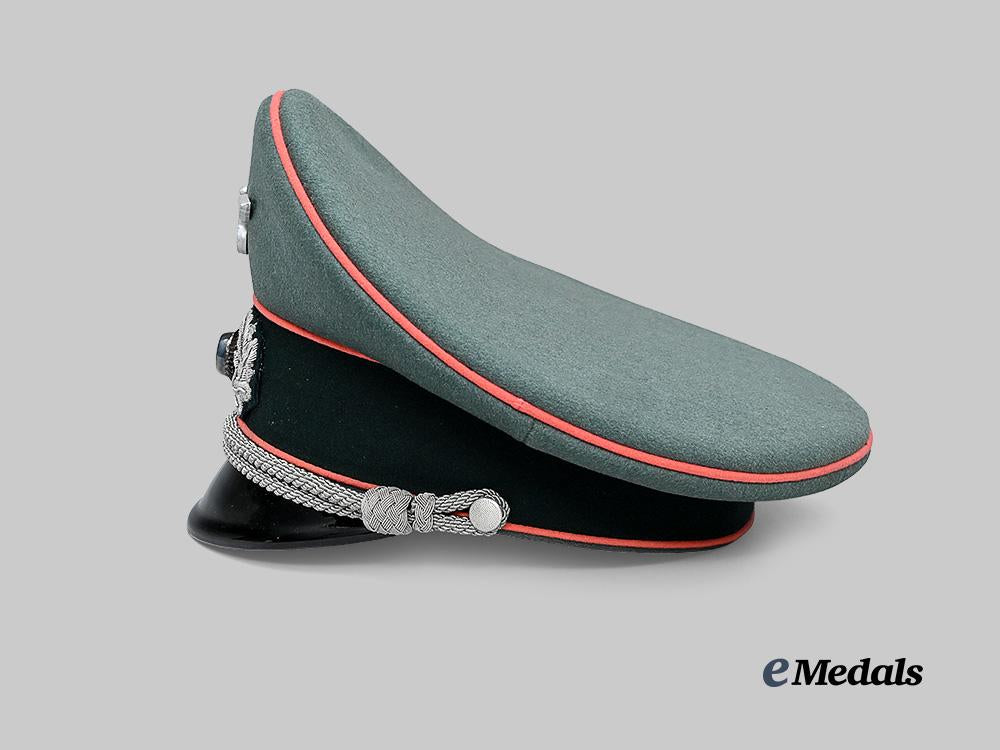 germany,_heer._a_panzer_troops_officer’s_visor_cap,_owner-_attributed,_by_e_r_e_l_e_medals__m0676-235_6