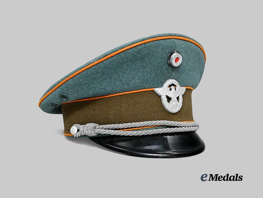 germany,_ordnungspolizei._a_gendarmerie_visor_cap_for_officer_ranks_e_medals__m0676-241_3