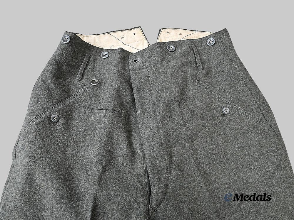 germany,_heer._a_pair_of_service_trousers,_owner-_attributed,_early-_war_issue_e_medals__m0676-255_5