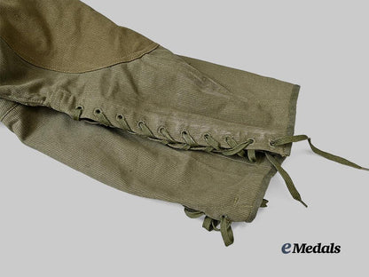germany,_heer._a_pair_of_tropical_breeches,_with_suspenders,_by_m._neumann_of_vienna_e_medals__m0676-257_9