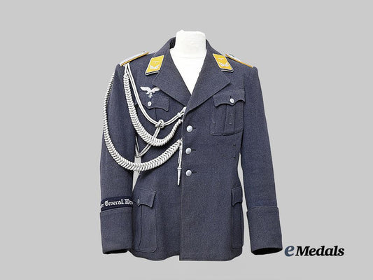 germany,_luftwaffe._a_service_tunic_for_a_leutnant_of_kampfgeschwader4_e_medals__m0676-269_2