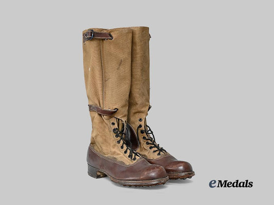 germany,_luftwaffe._a_rare_pair_of_tropical_high_boots_e_medals__m0676-280_2