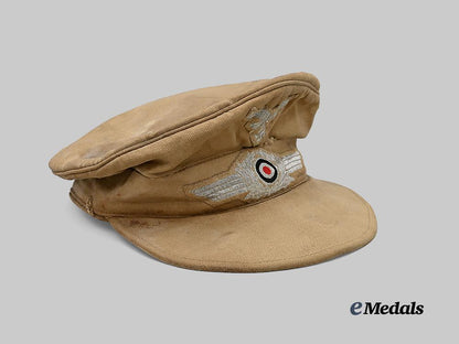 germany,_luftwaffe._a_rare_tropical_visor_cap_e_medals__m0676-294_3