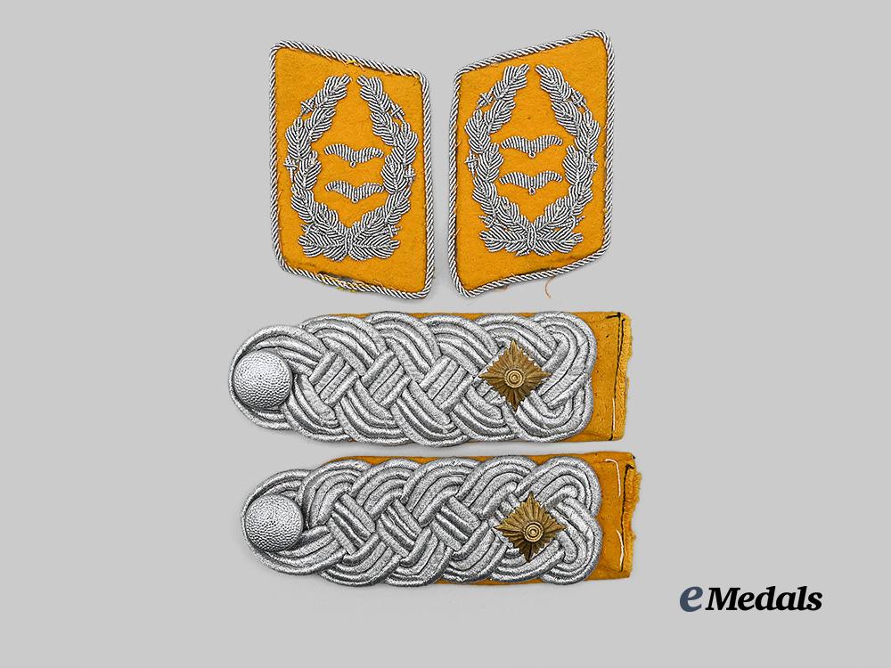 germany,_luftwaffe._a_set_of_flight_personnel/_fallschirmjäger_oberstleutnant_rank_insignia_e_medals__m0676-325_2