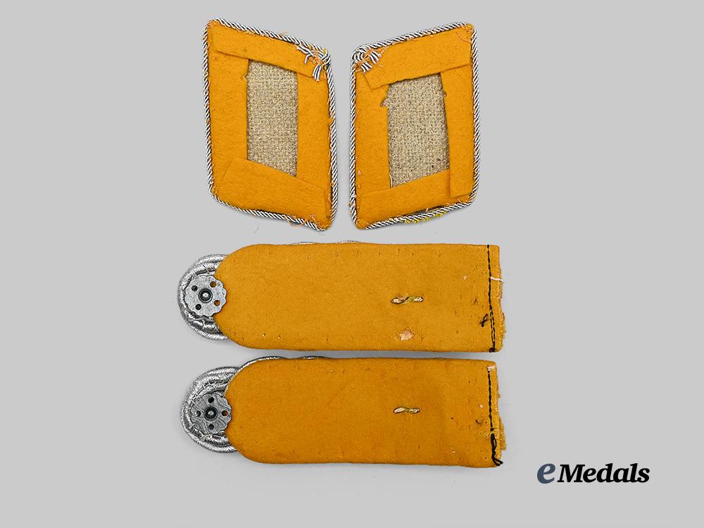 germany,_luftwaffe._a_set_of_flight_personnel/_fallschirmjäger_oberstleutnant_rank_insignia_e_medals__m0676-325_3