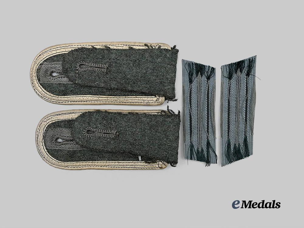 germany,_heer._a_set_of_infantry_feldwebel_rank_insignia_e_medals__m0676-328_3