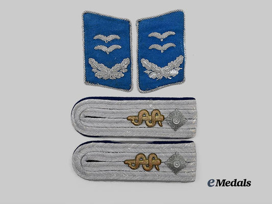 germany,_wehrmacht._a_mixed_lot_of_officer-_grade_rank_insignia_e_medals__m0676-333_2