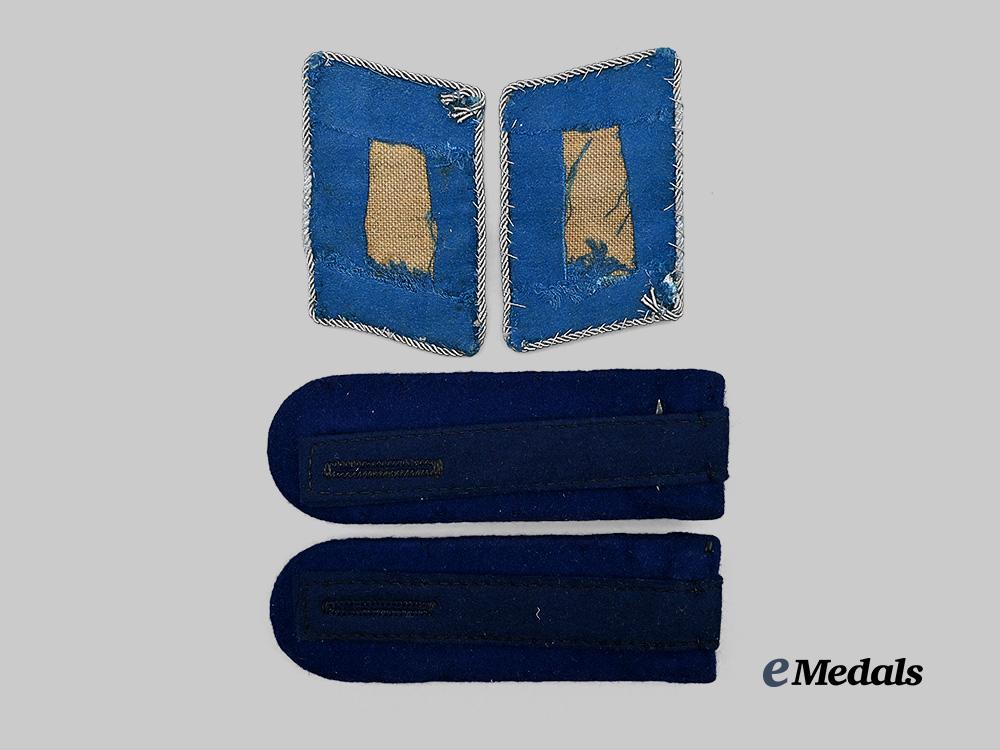 germany,_wehrmacht._a_mixed_lot_of_officer-_grade_rank_insignia_e_medals__m0676-333_3