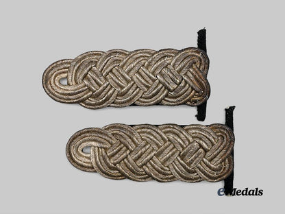 germany,_heer._a_pair_of_engineer_major_shoulder_boards_e_medals__m0676-334__2