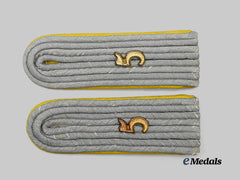 Germany, Heer. A Pair of Signals Leutnant Shoulder Boards