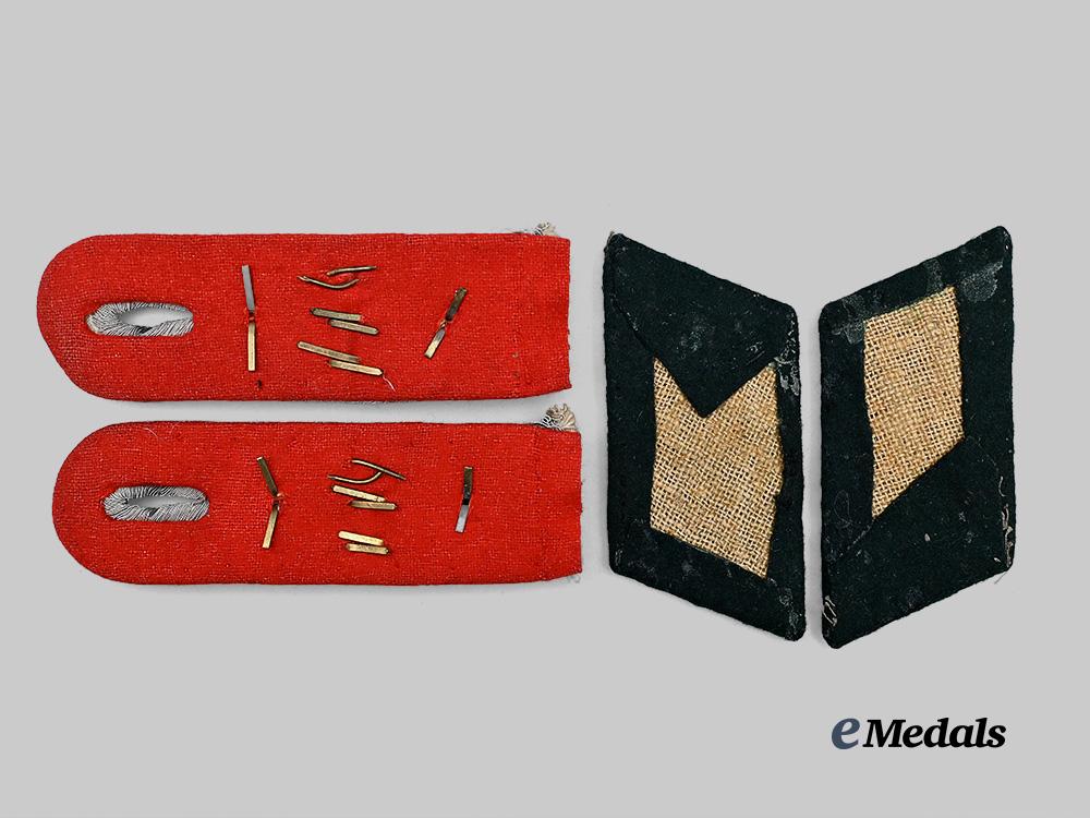 germany,_heer._a_set_of_flak/_artillery_hauptmann_rank_insignia_e_medals__m0676-338_3