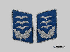 Germany, Luftwaffe. A Pair of Medical Hauptmann Collar Tabs