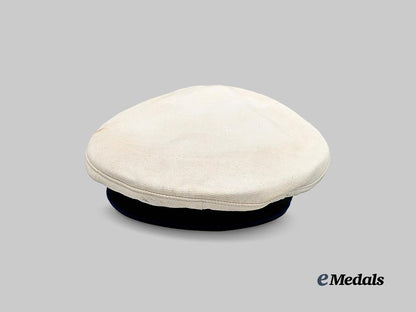 germany,_luftwaffe._a_medical_e_m/_n_c_o’s_summer_visor_cap,_by_clemens_wagner_e_medals__m0676-390_6