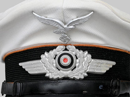 germany,_luftwaffe._an_air_communications_personnel_summer_visor_cap,_by_e_r_e_l_e_medals__m0676-392_12