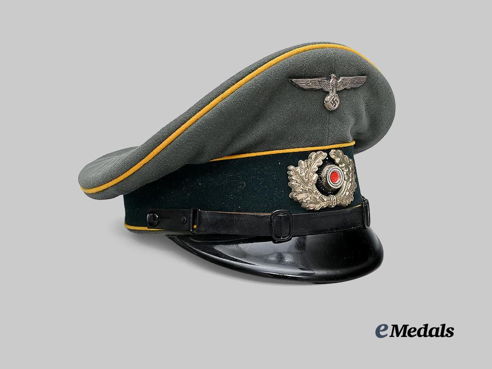 germany,_heer._a_cavalry/_reconnaissance_e_m/_n_c_o’s_visor_cap,_owner-_and_unit-_attributed,_by_breiter_e_medals__m0676-396_3