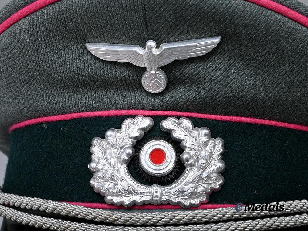 germany,_heer._a_general_staff_officer’s_visor_cap_e_medals__m0676-402_10