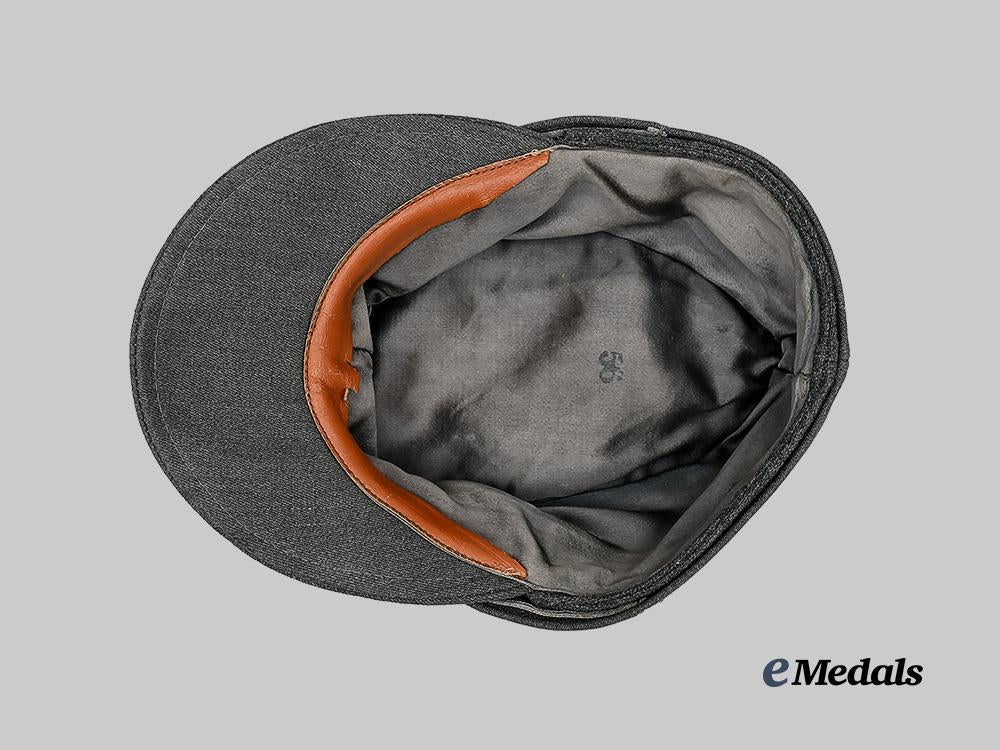 germany,_s_s._a_waffen-_s_s_officer’s_m43_field_cap_e_medals__m0676-433_9