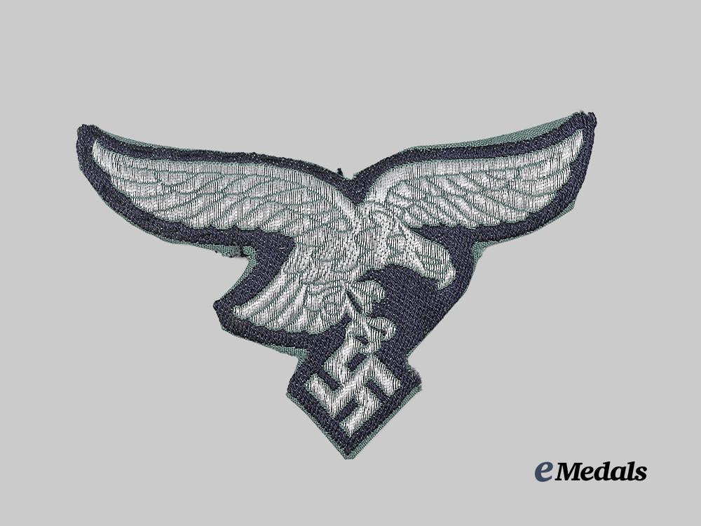 germany,_luftwaffe._an_n_c_o’s_breast_eagle,_be_vo-_style_flat_wire_variant_e_medals__m0676-454_2