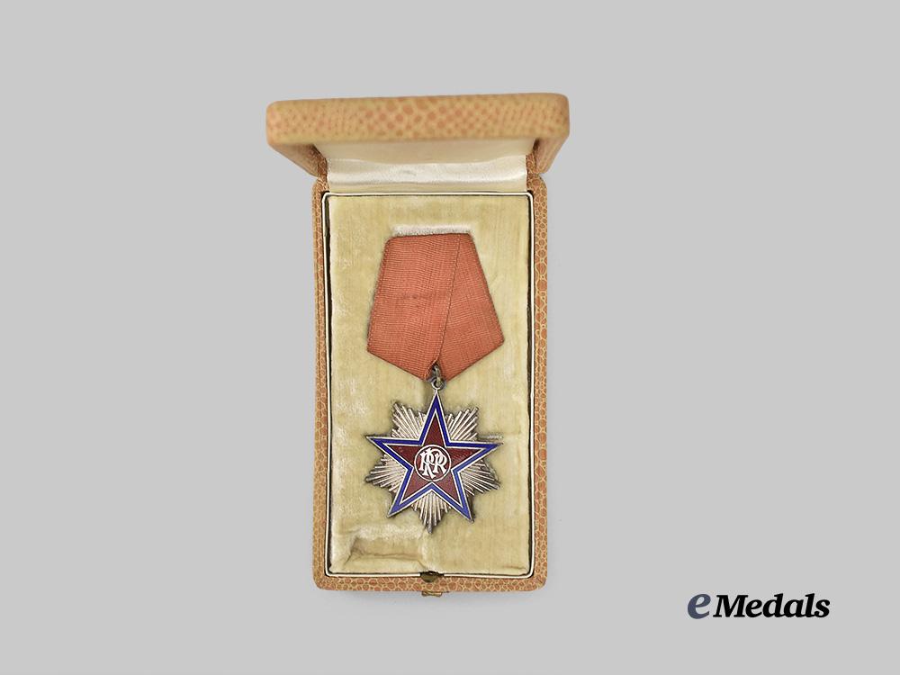 romania,_republic._an_order_of_the_star_of_the_people’s_republic,_i_v_class_in_case_e_medals__m0684-24_3