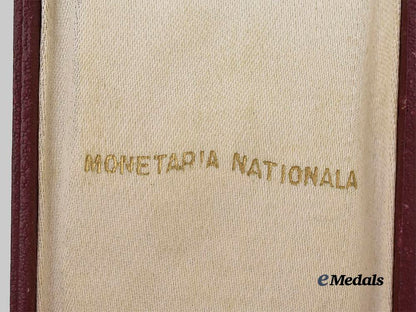 romania,_republic._an_order_of_the_star_of_the_people’s_republic,_i_i_i_class_in_case_e_medals__m0684-27_4