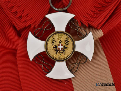 italy,_kingdom._an_order_of_the_crown,_grand_cross_e_medals__m0684-33_2