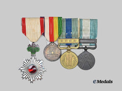 Japan, Imperial. An Order of the Rising Sun Medal Bar