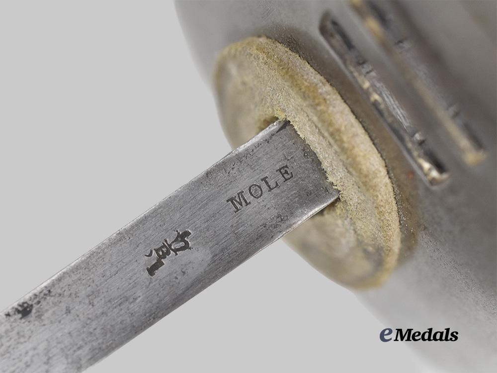 united_kingdom._a_british1864_pattern_cavalry_trooper’s_sword_by_robert_mole&_sons,_birmingham_e_medals__m0694-171_11