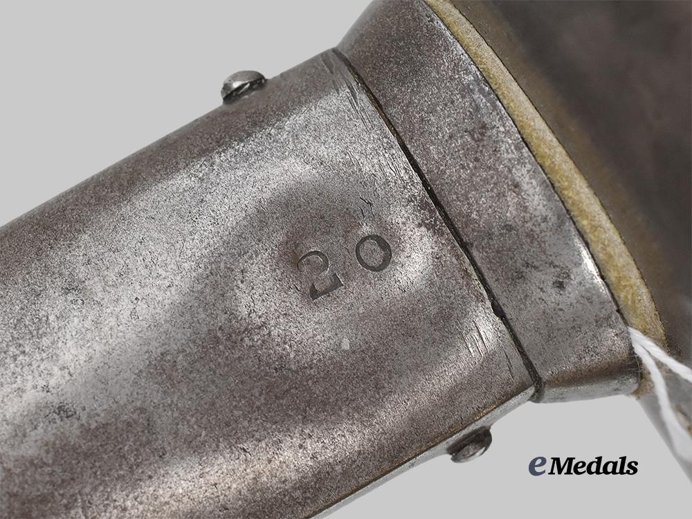 united_kingdom._a_british1864_pattern_cavalry_trooper’s_sword_by_robert_mole&_sons,_birmingham_e_medals__m0694-171_17