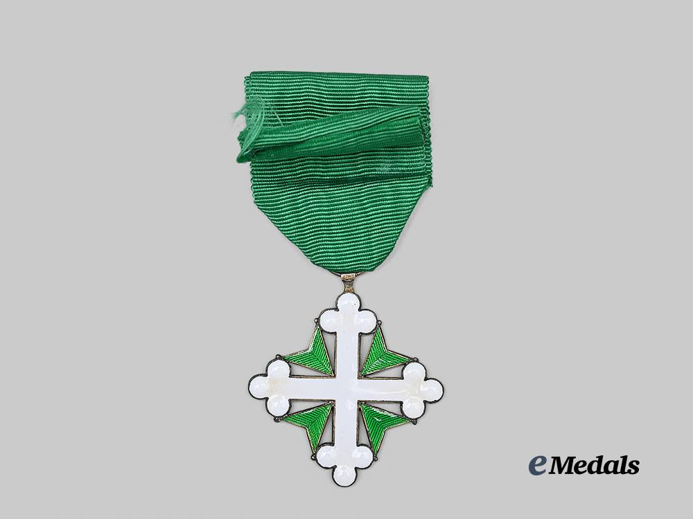 italy,_kingdom._an_order_of_st._maurice_and_st._lazarus,_knight_e_medals__m0704-108_4